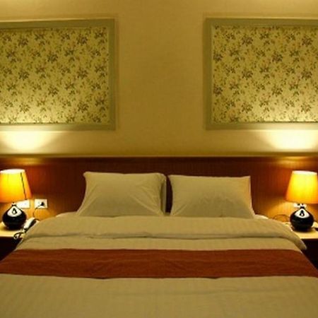 Onewan Resort Prachuap Khiri Khan Bagian luar foto